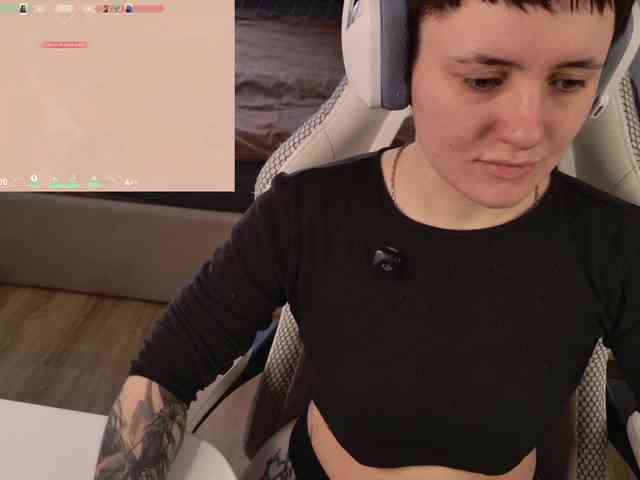 LunaL0ve webcam