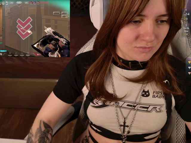 LunaL0ve webcam