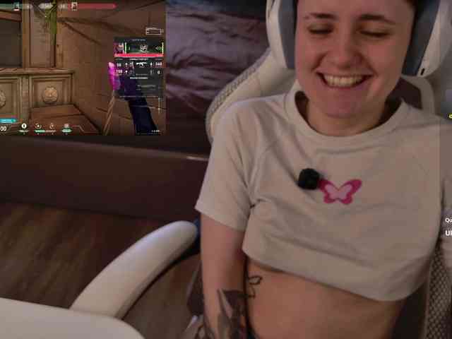 LunaL0ve webcam