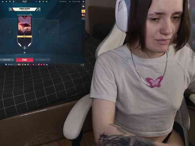 LunaL0ve webcam