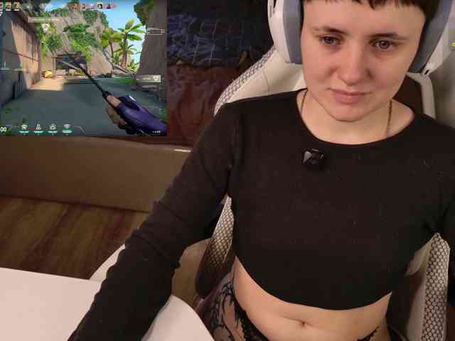 LunaL0ve webcam