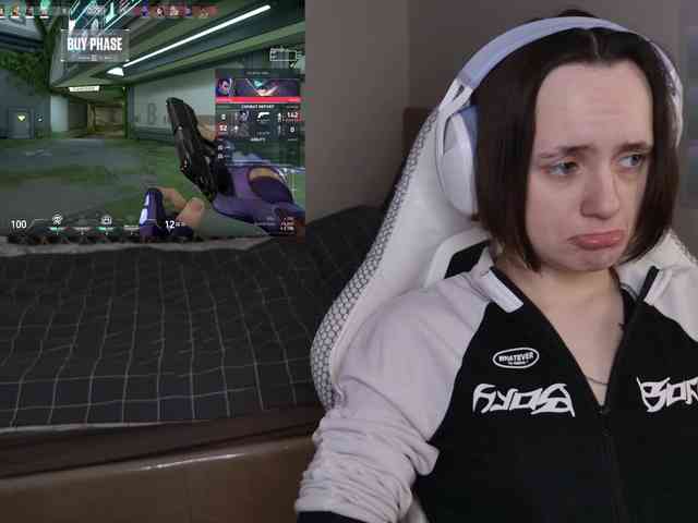 LunaL0ve webcam