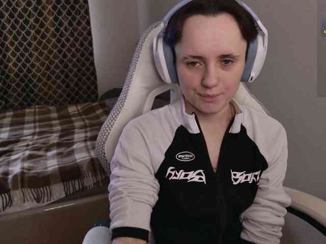 LunaL0ve webcam