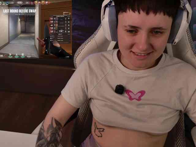 LunaL0ve webcam