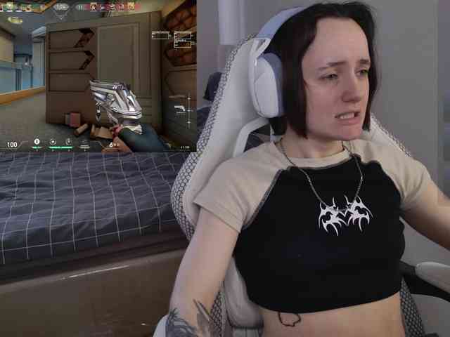 LunaL0ve webcam
