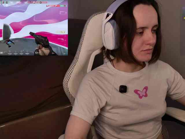 LunaL0ve webcam