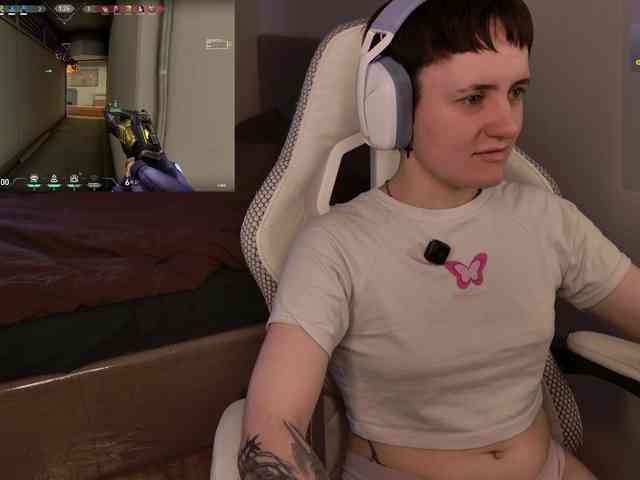 LunaL0ve webcam