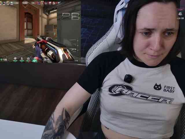 LunaL0ve webcam