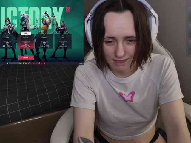 LunaL0ve webcam