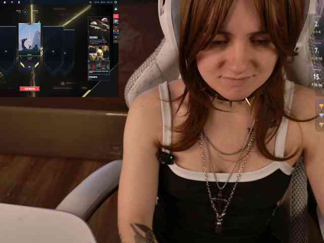 LunaL0ve webcam