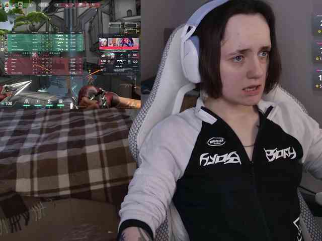 LunaL0ve webcam