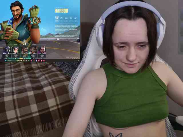 LunaL0ve webcam