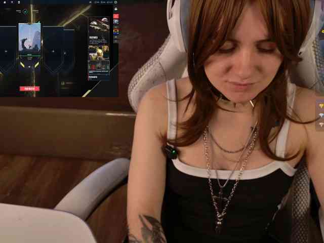 LunaL0ve webcam