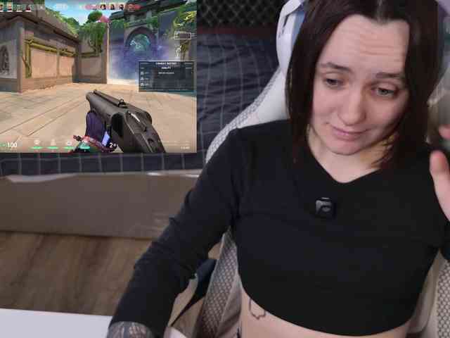 LunaL0ve webcam