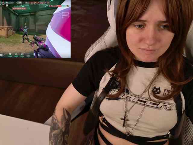 LunaL0ve webcam