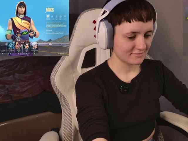 LunaL0ve webcam