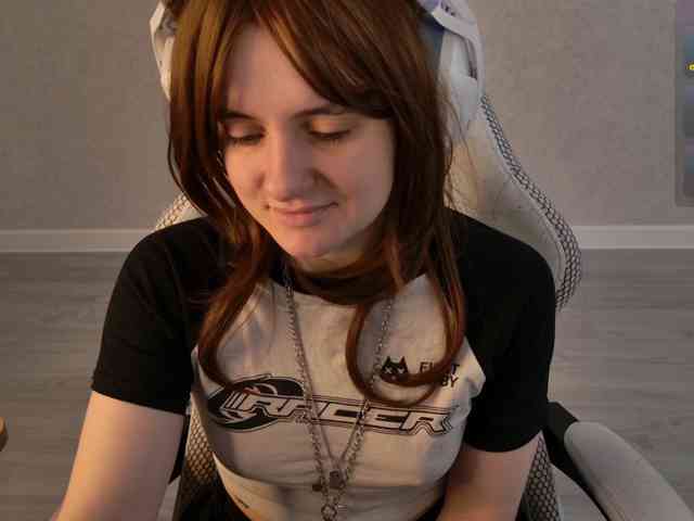LunaL0ve webcam