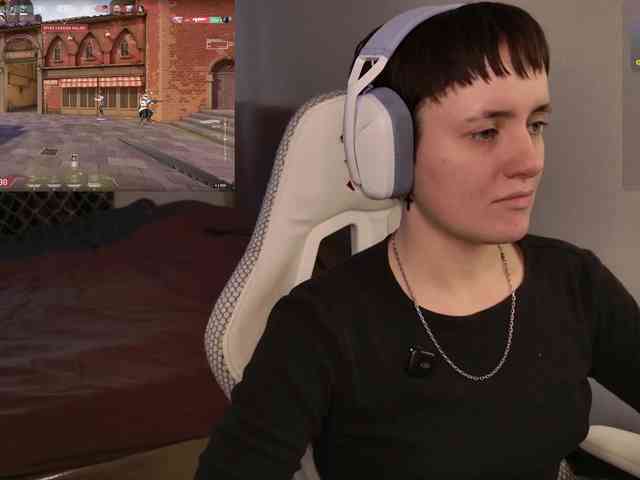 LunaL0ve webcam