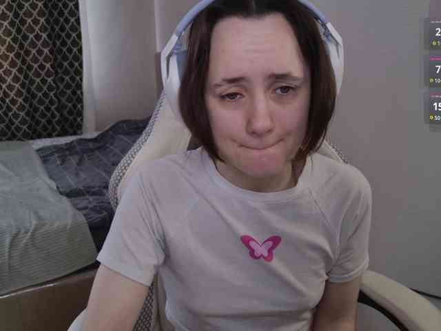 LunaL0ve webcam