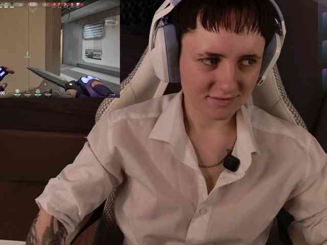 LunaL0ve webcam