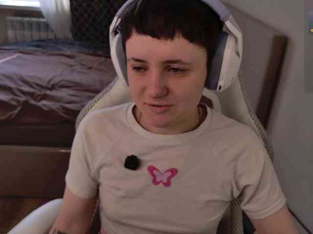 LunaL0ve webcam