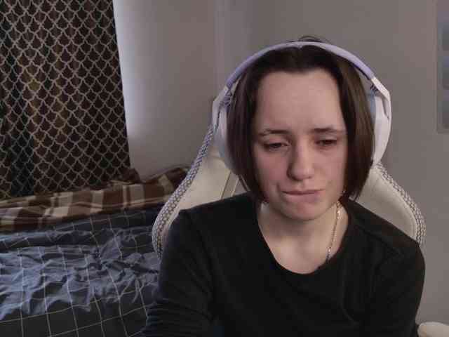 LunaL0ve webcam