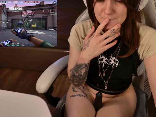 LunaL0ve webcam