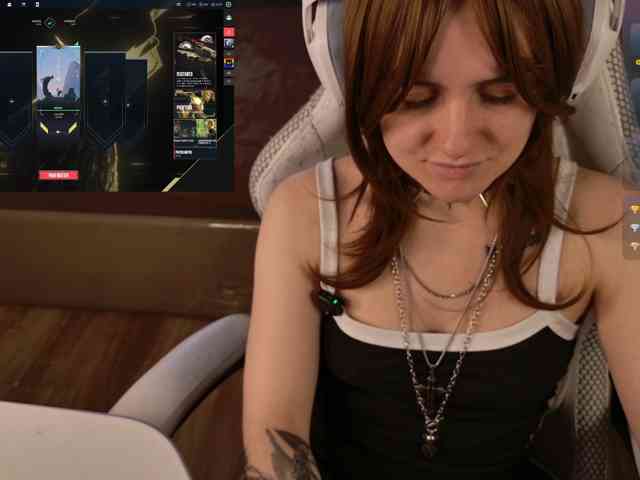LunaL0ve webcam