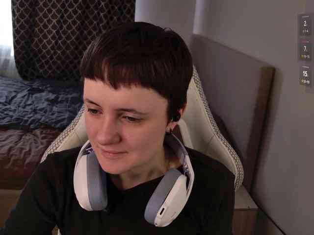 LunaL0ve webcam