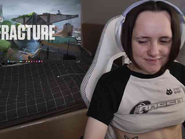 LunaL0ve webcam