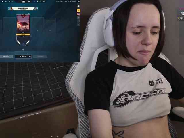 LunaL0ve webcam