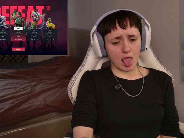 LunaL0ve webcam