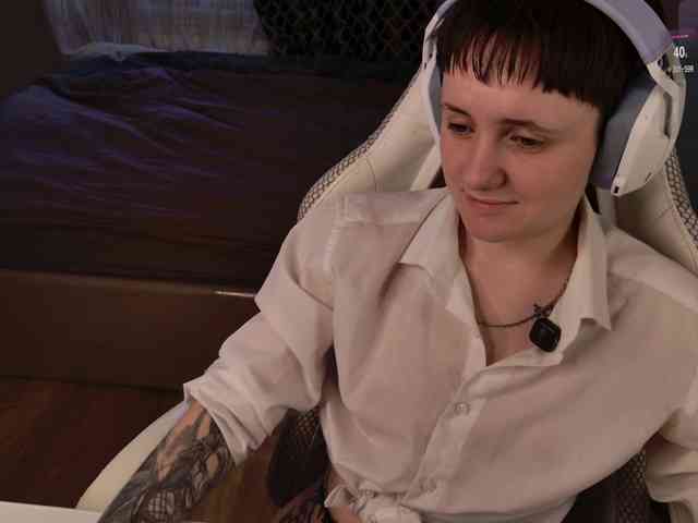 LunaL0ve webcam