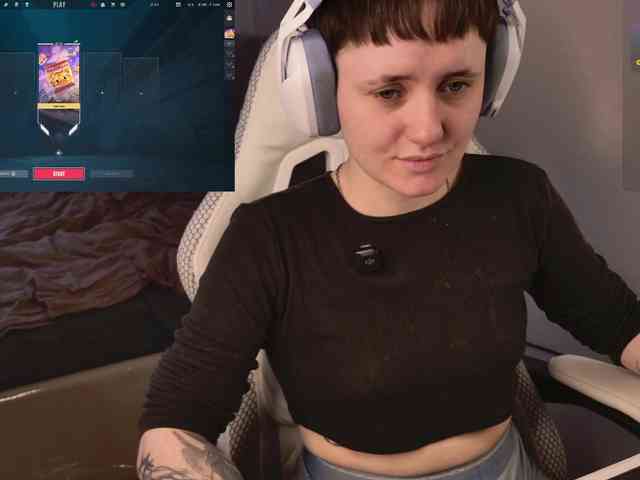 LunaL0ve webcam