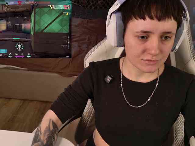 LunaL0ve webcam