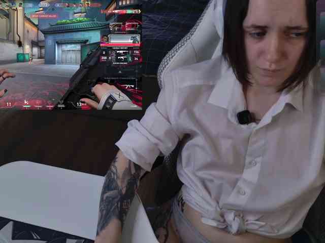 LunaL0ve webcam