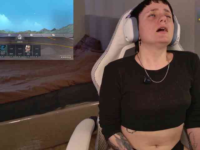 LunaL0ve webcam