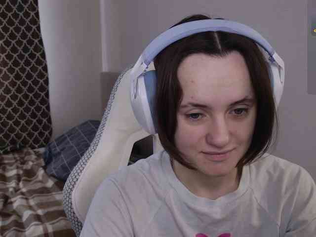 LunaL0ve webcam