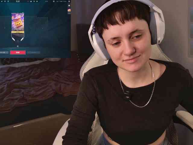LunaL0ve webcam