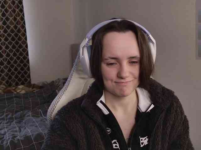 LunaL0ve webcam