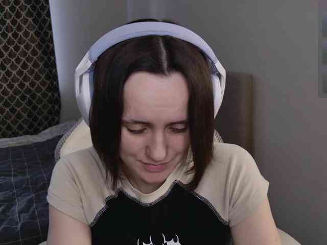 LunaL0ve webcam