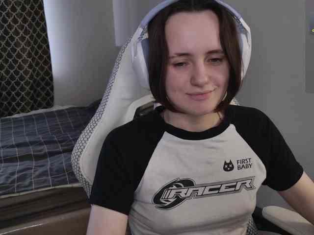LunaL0ve webcam