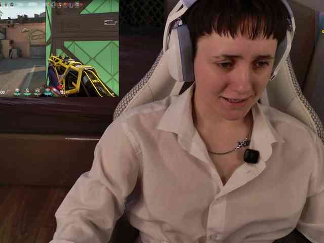 LunaL0ve webcam