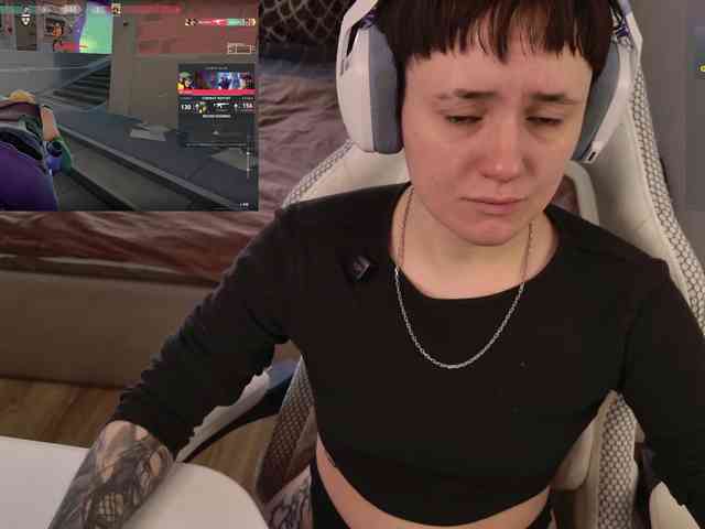 LunaL0ve webcam