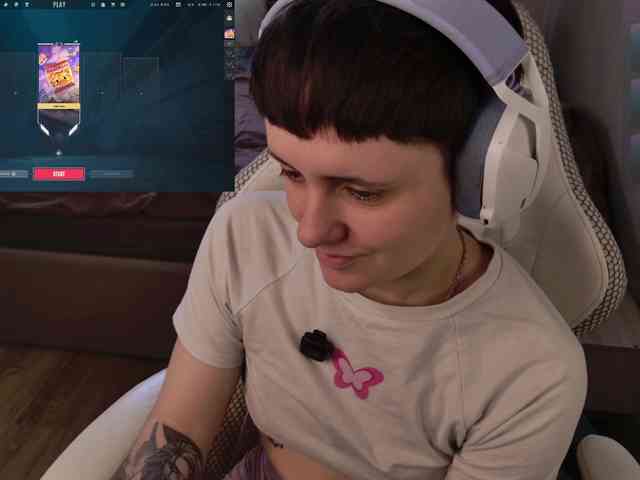 LunaL0ve webcam