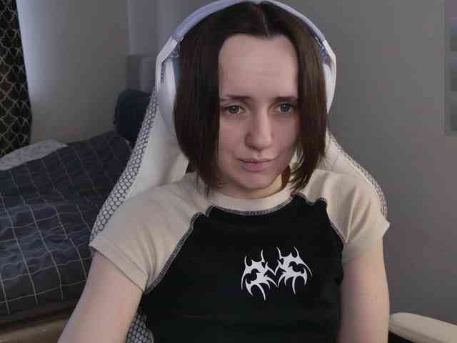 LunaL0ve webcam