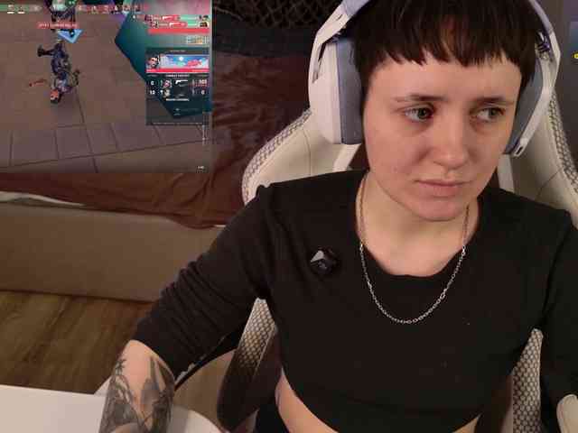 LunaL0ve webcam