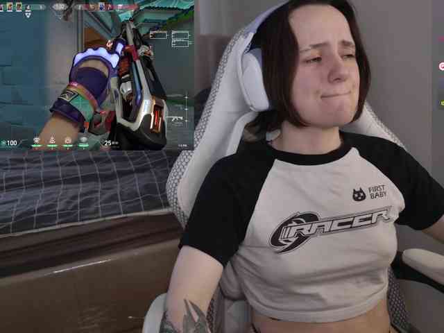 LunaL0ve webcam