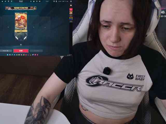 LunaL0ve webcam