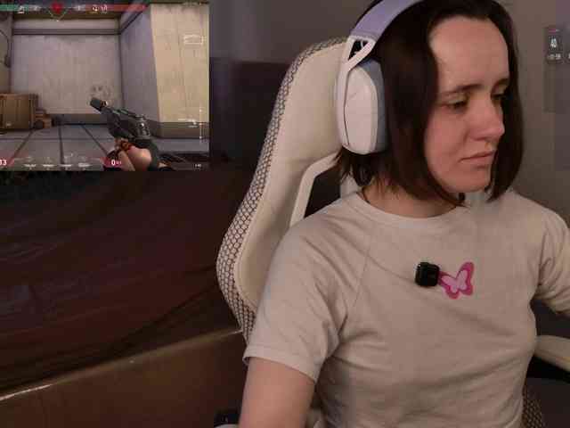 LunaL0ve webcam